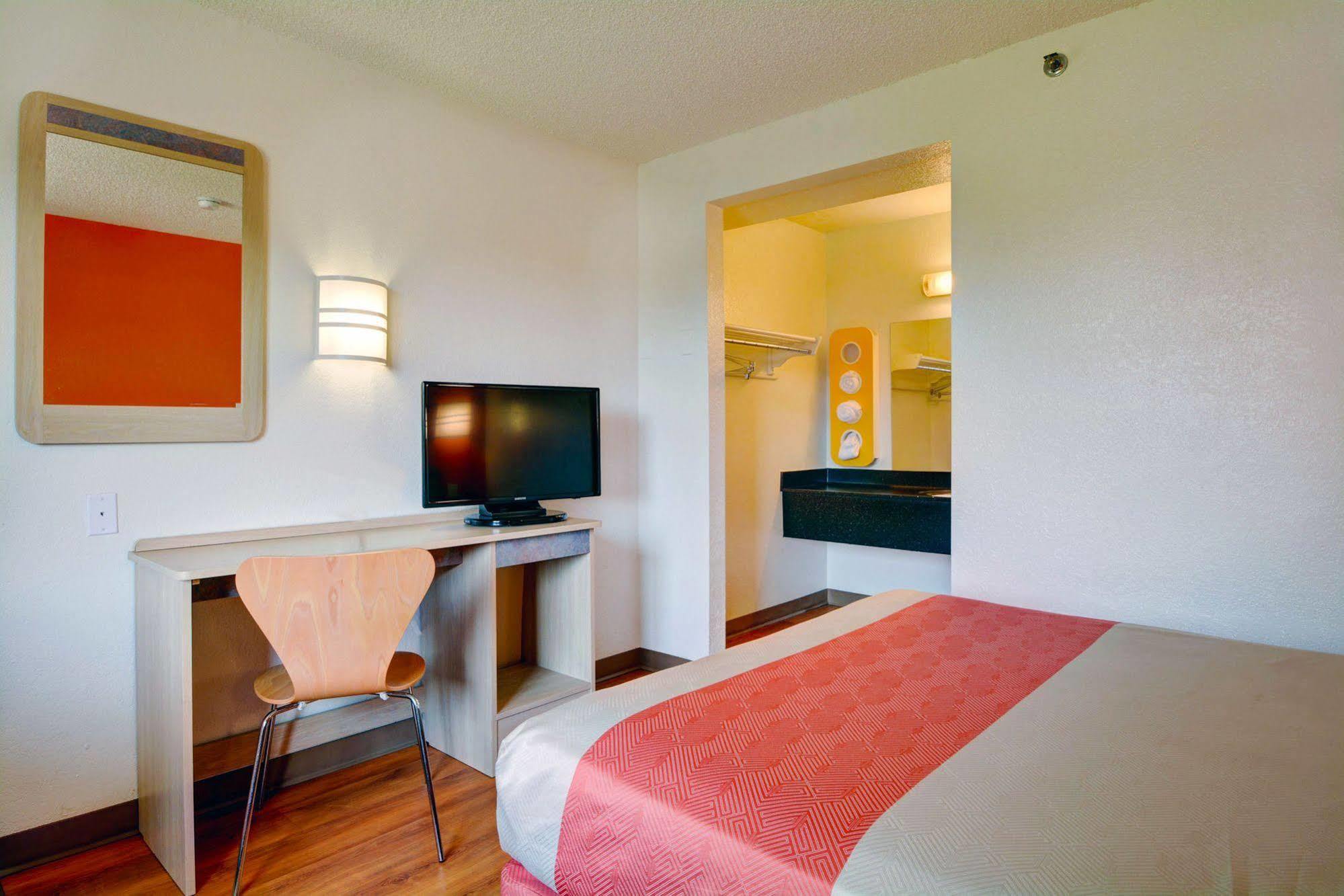 Motel 6-Wethersfield, Ct - Hartford Екстер'єр фото