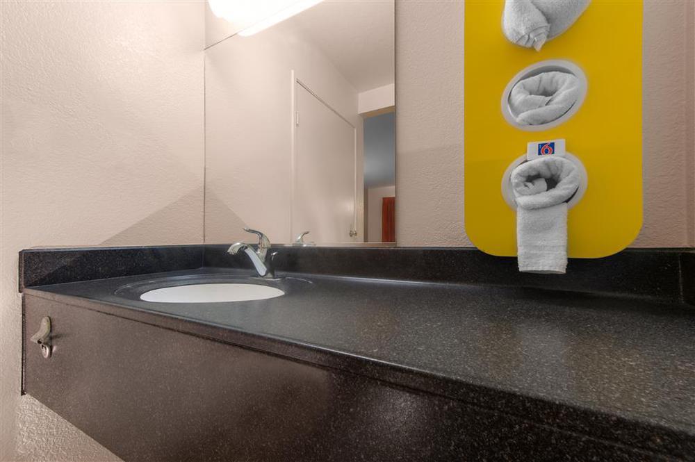 Motel 6-Wethersfield, Ct - Hartford Номер фото